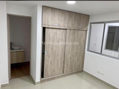 Apartamento de 1 alcoba en arriendo en La Castellana, Medellín, 134 m² · foto 9 de 16