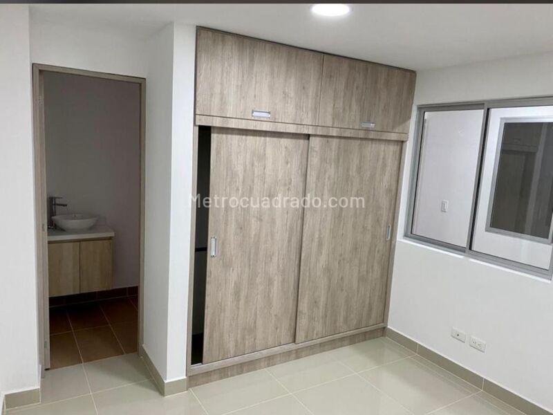 Apartamento Amplio de 1 Alcoba en La Castellana - 9