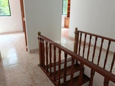 Apartamento de 2 alcobas en arriendo en El Poblado, Medellín, 175 m² · foto 7 de 14