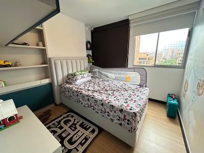 Apartamento de 3 alcobas en arriendo en Loma De Las Brujas, Envigado, 116 m² · foto 8 de 13