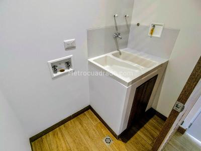 Apartaestudio en arriendo en El Poblado, Medellín, 52 m² · foto 18 de 20