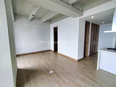 Apartaestudio en arriendo en El Poblado, Medellín, 52 m² · foto 7 de 20