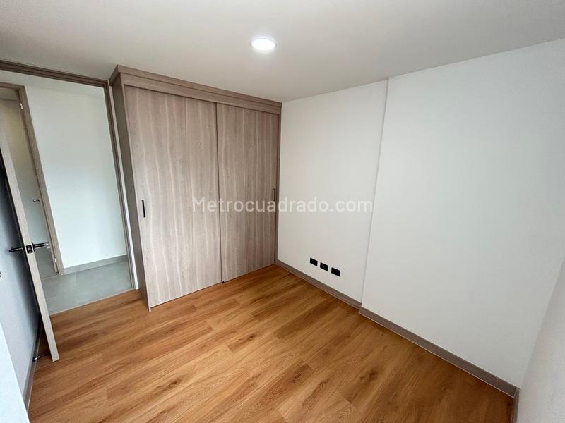 Apartamento moderno de 3 habitaciones en arriendo en Bello (Barrio Obrero) - 7