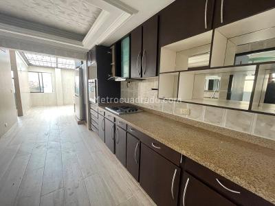 Apartamento en venta en Laureles, Medellín · foto 13 de 20