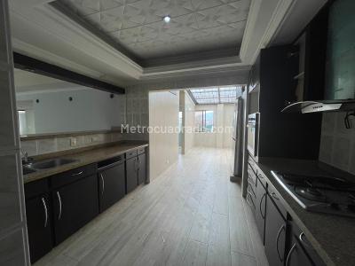 Apartamento en venta en Laureles, Medellín · foto 14 de 20