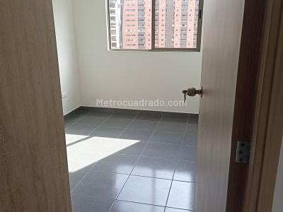 Apartamento de 3 alcobas en venta en Santana, Bello, 54 m² · foto 4 de 6