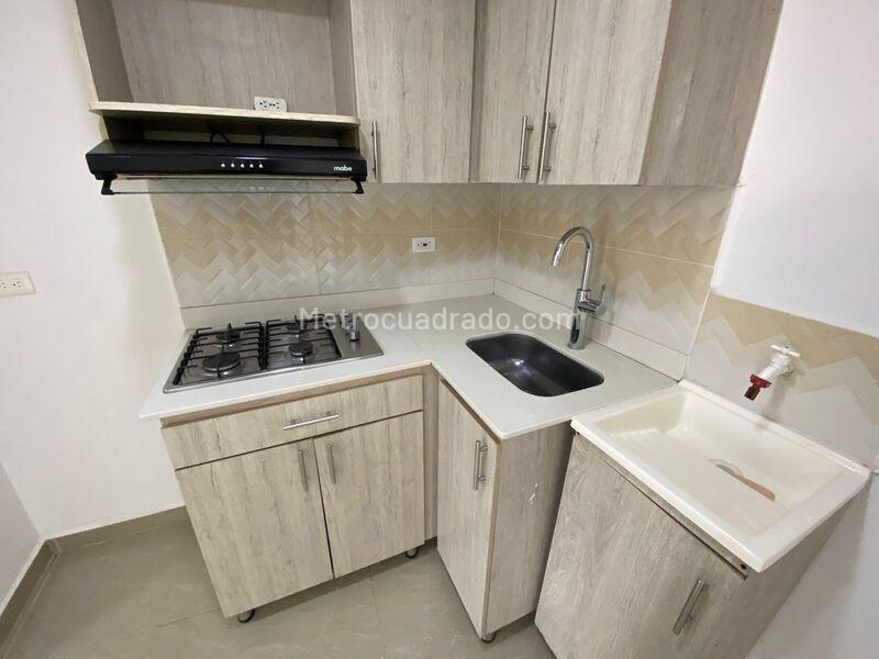 2BR Apartment in Calasanz La America - 3