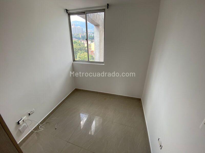 2BR Apartment in Calasanz La America - 8
