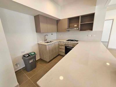 Apartamento de 2 alcobas en arriendo en El Poblado, Medellín, 95 m² · foto 3 de 14