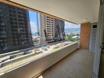 Apartamento de 2 alcobas en arriendo en El Poblado, Medellín, 95 m² · foto 14 de 14