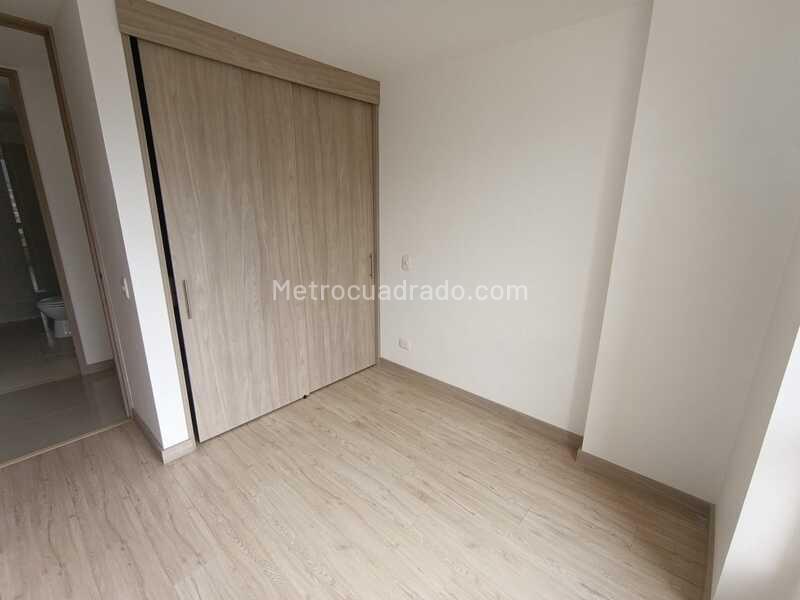 Apartamento en Arriendo, Puro Cuero, Retiro - 5