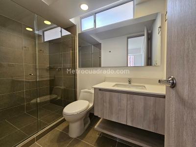 Apartamento de 3 alcobas en venta en Villa Carlota, Medellín, 140 m² · foto 17 de 20