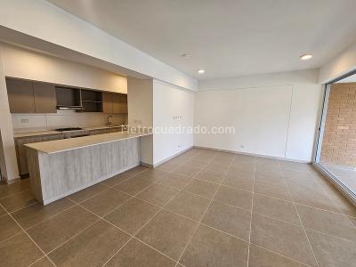 Apartamento de 3 alcobas en venta en Villa Carlota, Medellín, 140 m² · foto 1 de 20