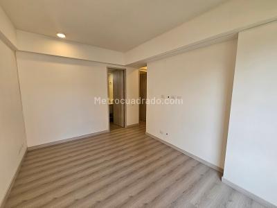 Apartamento de 3 alcobas en venta en Villa Carlota, Medellín, 140 m² · foto 9 de 20