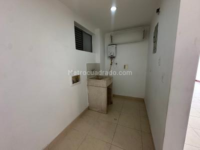 Apartamento de 3 alcobas en arriendo en Loma Del Escobero, Envigado, 108 m² · foto 15 de 18