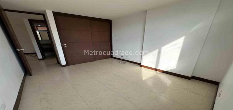 3BR Apartment in Loma Del Escobero (108 m²) - 5