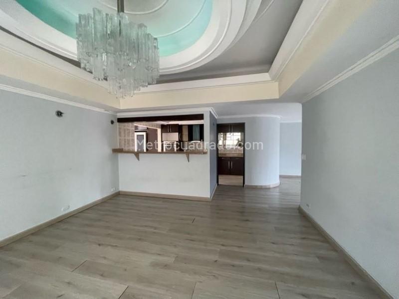Spacious 5BR Penthouse in Laureles - 5