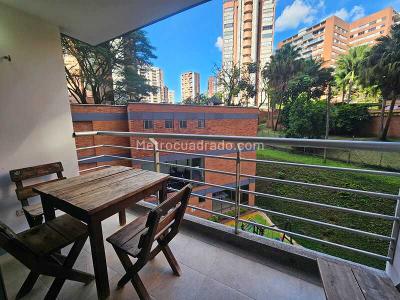Apartamento de 3 alcobas en arriendo en El Poblado, Medellín, 95 m² · foto 13 de 14