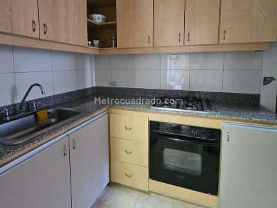 Apartamento de 3 alcobas en arriendo en El Poblado, Medellín, 95 m² · foto 6 de 14