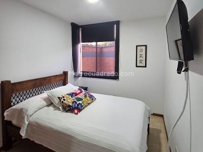 Apartamento de 3 alcobas en arriendo en El Poblado, Medellín, 95 m² · foto 7 de 14