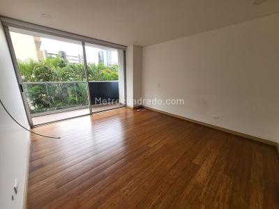 Apartaestudio en venta en El Poblado, Medellín, 63 m² · foto 10 de 13