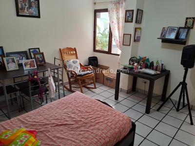 Casa de 3 alcobas en venta en Campo Valdes N2, Medellín, 231 m² · foto 16 de 20