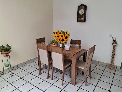 Casa de 3 alcobas en venta en Campo Valdes N2, Medellín, 231 m² · foto 4 de 20
