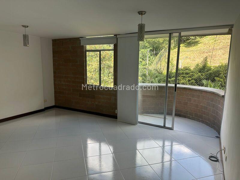 2BR Apartment for Rent in Loma Del Indio (55 m²)