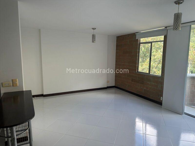 2BR Apartment for Rent in Loma Del Indio (55 m²) - 2