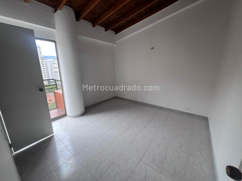 Duplex de 3 Alcobas en Milla de Oro, El Poblado - 7