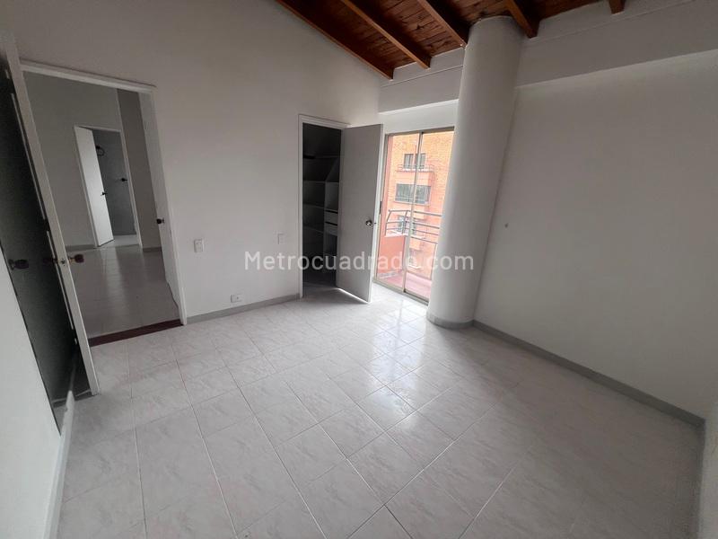 Duplex de 3 Alcobas en Milla de Oro, El Poblado - 8