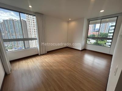Apartamento de 2 alcobas en arriendo en Los Balsos, Medellín, 110 m² · foto 6 de 15