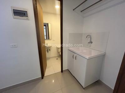 Apartamento de 2 alcobas en arriendo en Los Balsos, Medellín, 110 m² · foto 13 de 15