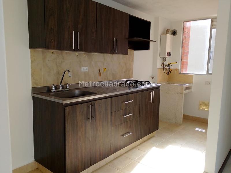 Apartamento en Arriendo, Los Colegios, Rionegro - 2