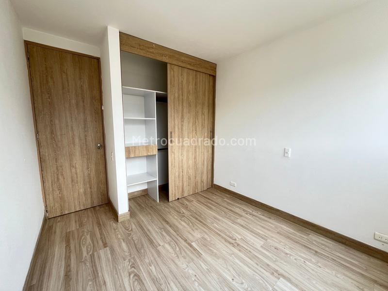 Spacious 4BR Apartment for Rent in Aves María, Sabaneta - 6