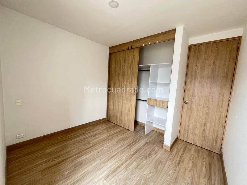 Spacious 4BR Apartment for Rent in Aves María, Sabaneta - 8