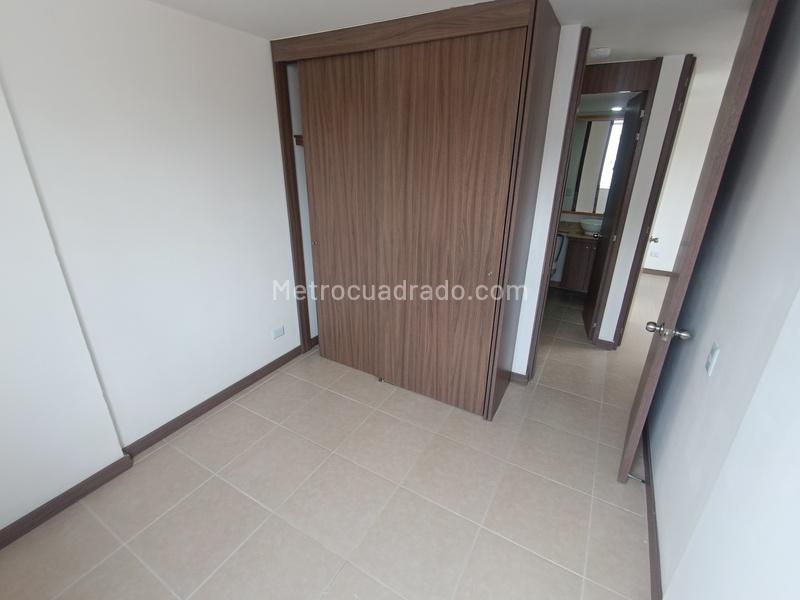 Apartamento en arriendo con 3 habitaciones en Suramérica, Itagüí - 5
