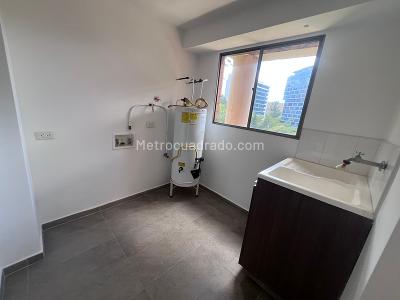 Apartamento en arriendo en Milla De Oro, Medellín · foto 17 de 17