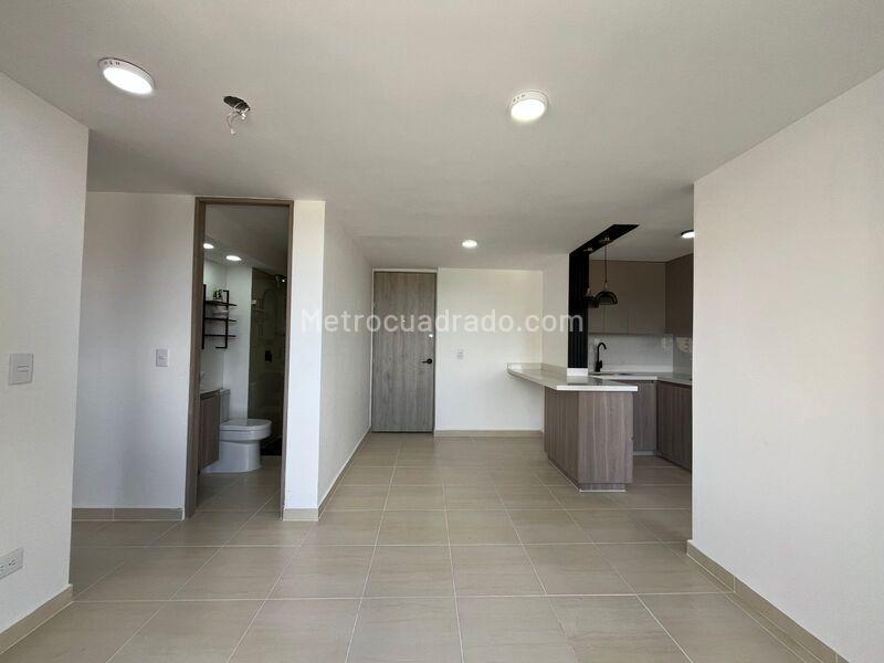 2BR Apartment in San Antonio De Pereira (52 m²) - 2