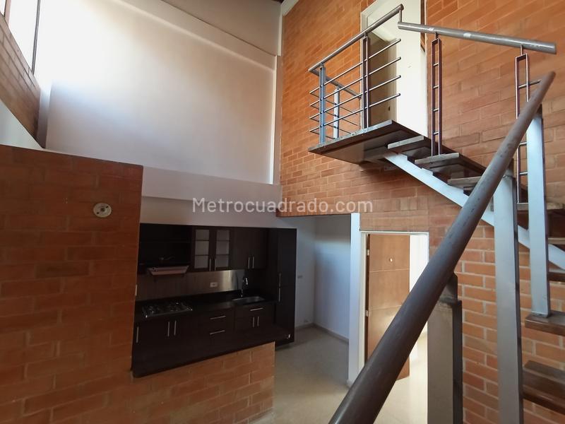 Apartamento Dúplex de 3 Alcobas en Calasanz (Estación Floresta) - 5