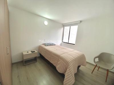 Casa de 3 alcobas en venta en El Tesoro, Medellín, 200 m² · foto 14 de 20
