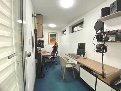 Casa de 3 alcobas en venta en El Tesoro, Medellín, 200 m² · foto 18 de 20