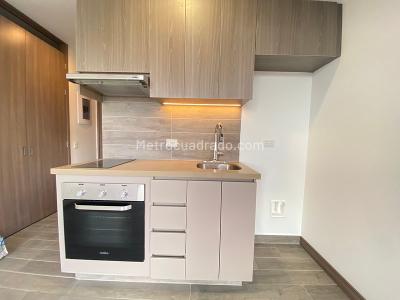 Apartamento de 1 alcoba en arriendo en San Lucas, Medellín, 60 m² · foto 4 de 9