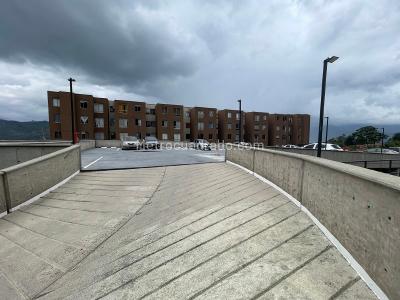 Apartamento en venta en San Antonio De Prado, Medellín · foto 18 de 18