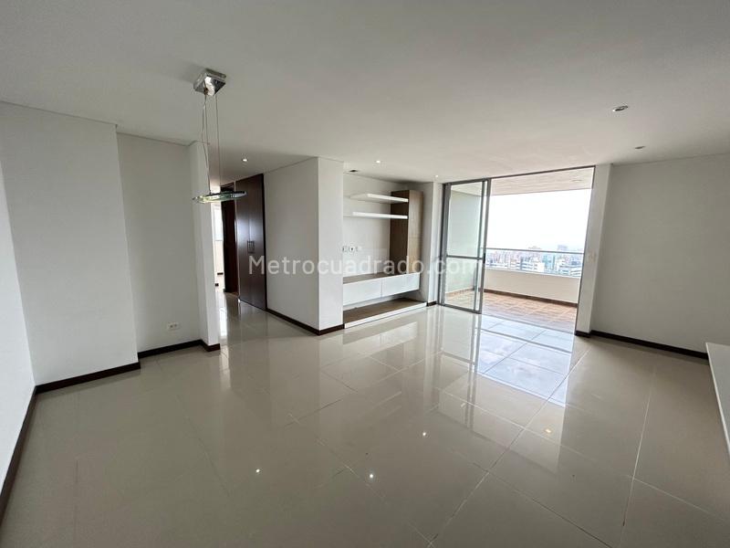 Apartamento en Arriendo, Loma Del Esmeraldal, Envigado - 4