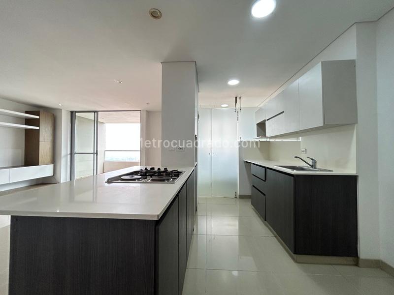 Apartamento en Arriendo, Loma Del Esmeraldal, Envigado - 5