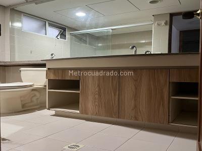 Apartamento de 3 alcobas en arriendo en Otro, Medellín, 120 m² · foto 3 de 18