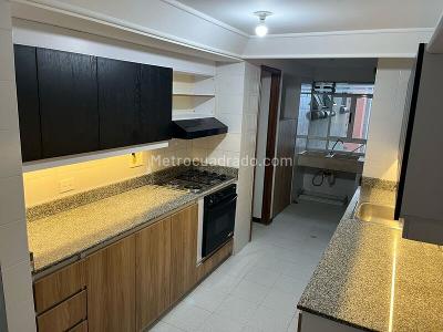 Apartamento de 3 alcobas en arriendo en Otro, Medellín, 120 m² · foto 8 de 18