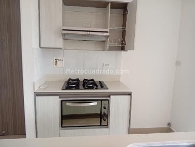 Apartamento de 3 alcobas en venta en Estadio, Medellín, 71 m² · foto 2 de 8