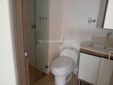 Apartamento de 3 alcobas en venta en Estadio, Medellín, 71 m² · foto 7 de 8